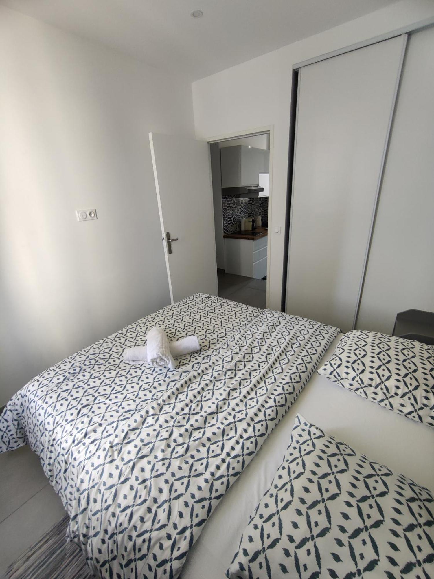 Ferienwohnung Le Pressense 2 Vénissieux Exterior foto